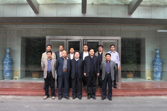 来访领导与开云网页版_开云（中国领导合影