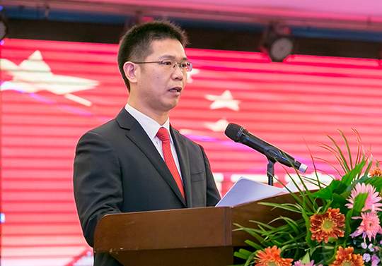 总经理祝建明作《开云网页版_开云（中国2017年度管理工作报告》