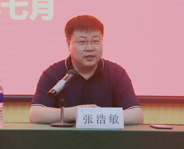 开云网页版_开云（中国人力资源总监张浩敏就新员工个人成长作分享交流.jpg